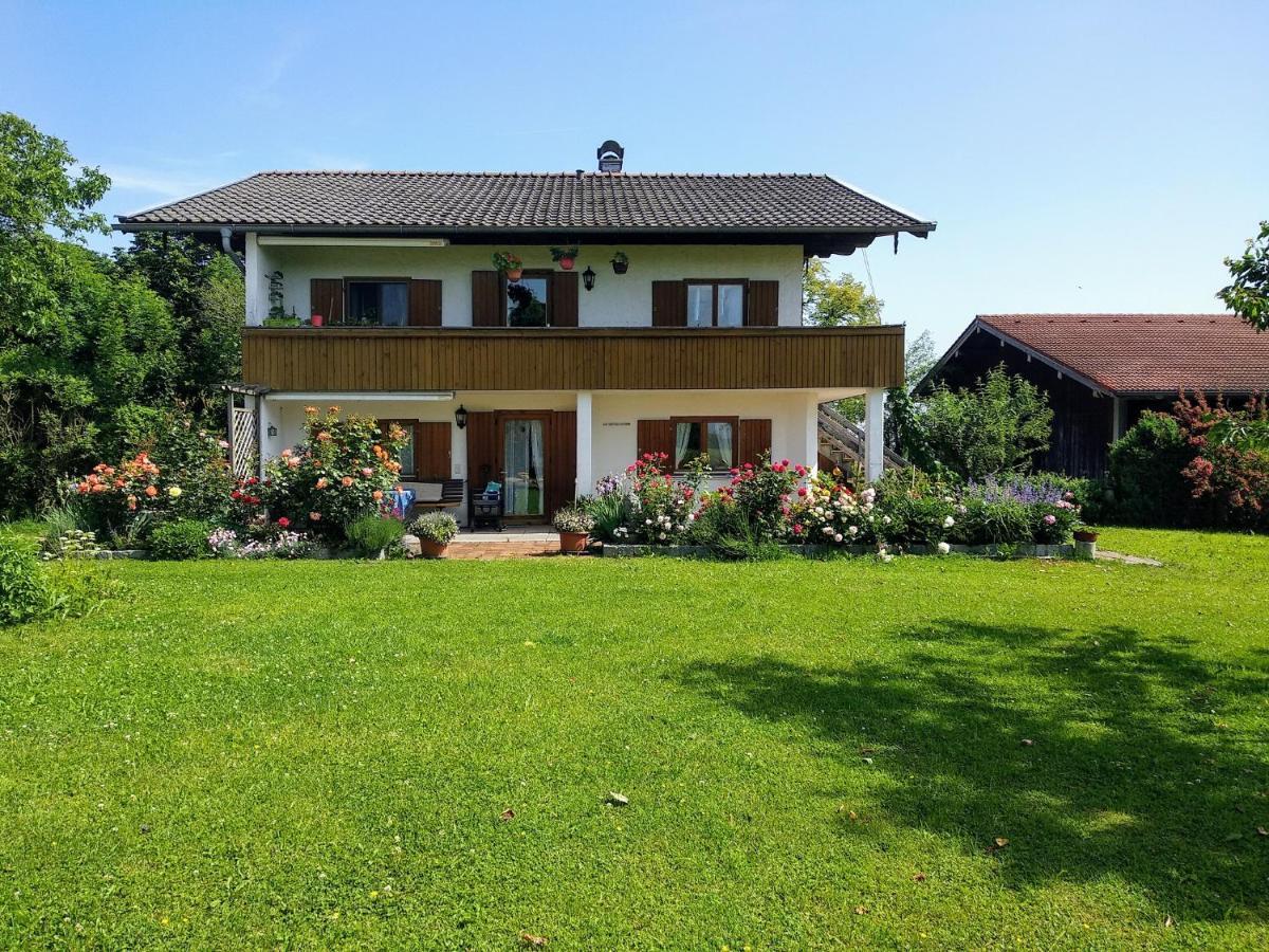 Ferienwohnungen Loisenhof Gstadt am Chiemsee Exterior foto